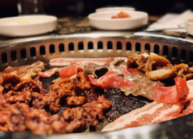 Dae Gee Korean Bbq food