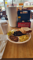 Smitty's -b-q food