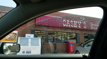 Casey's General Store outside