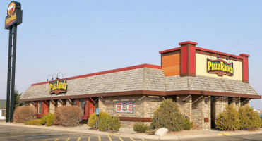 Pizza Ranch food