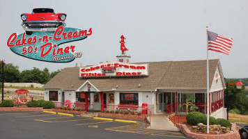 Cakes Cream Fifties Diner Drive In outside