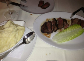 Regina's Steakhouse and Grill food