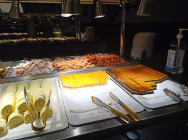 King Super Buffet food