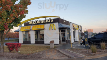 Mcdonald's outside