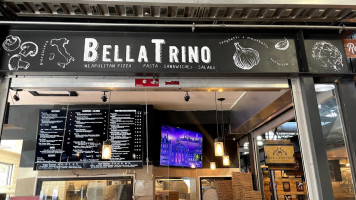 Bellatrino Pizzeria inside