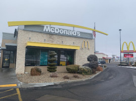 Mcdonald's outside