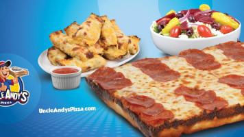 Uncle Andy's Pizza food