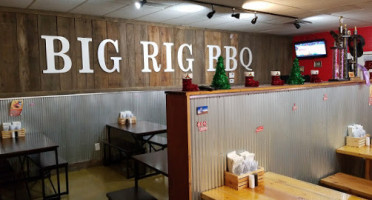 Big Rig Bbq inside