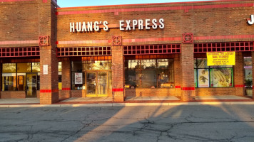 Huang's Express inside