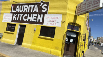 Laurita's Kitchen outside