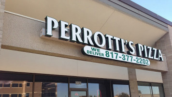 Perrotti's Pizza food