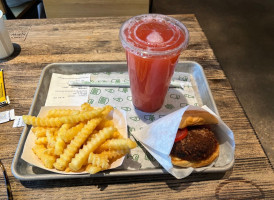 Shake Shack Dallas, Uptown food