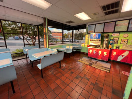 Thundercloud Subs inside