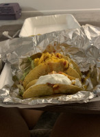 Nino Taco food