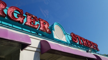 Burger Street food