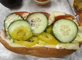 Bella Donna Subs food