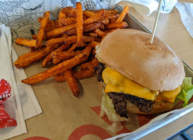 Mooyah Burgers Fries El Paso food