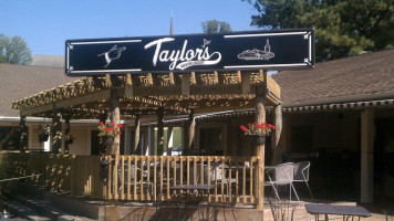 Taylor's At Market Square food