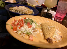 Charrito's Grill food