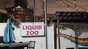 Liquid Zoo inside