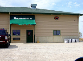 Raymono's Pizza Plus outside