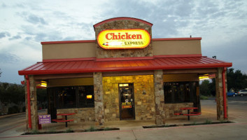 Chicken Express outside