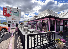 Betty's Diner inside