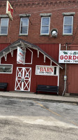 Gordo's Barn food