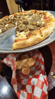 Angelo's Italian Pizza food