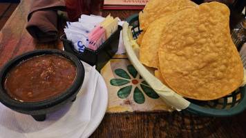 Los Bandidos De Carlos Mickey's food