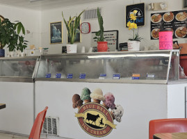 Rogers Malt Shoppe inside