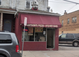 Sorrento's Pizza Roma outside