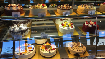 Mozart Bakery food