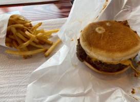 Country Burger food