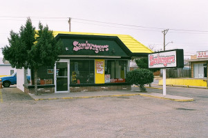 Samburgers outside