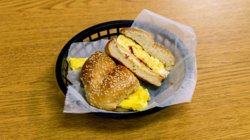 Bagelicious Of Bayberry food