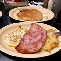 Cast Iron Grill food