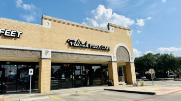 Palio's Pizza Cafe Richardson outside