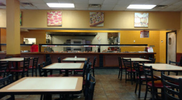 Cicis inside