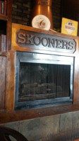 Skooners Grill inside