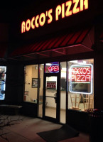 Rocco's Pizza food