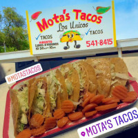 Mota's Tacos food