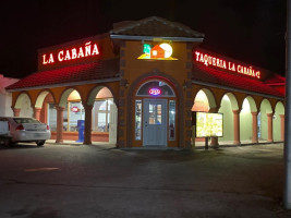 Taqueria La Carreta outside