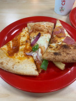 Cici's food