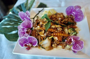 Bangkok Orchid food