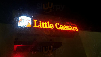 Little Caesar's Pizza #139 food