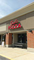 Sal's Pizza Hartford outside