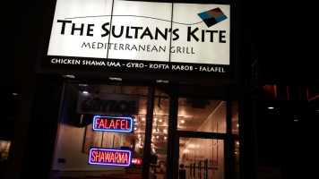 Sultan's Kite food