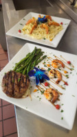 Roberto Italian Restaurant, LLC food