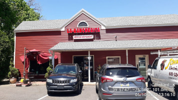 La Rancherita Mexican Taqueria outside